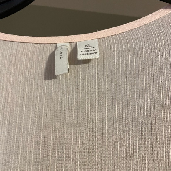 Cardigan - Picture 4 of 4